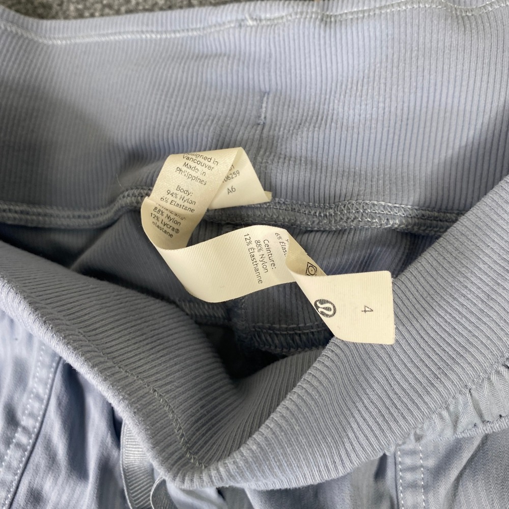Lululemon Dance Studio Crop Pants Blue Pinstripe Seersucker Size 4 Joggers - Picture 4 of 6